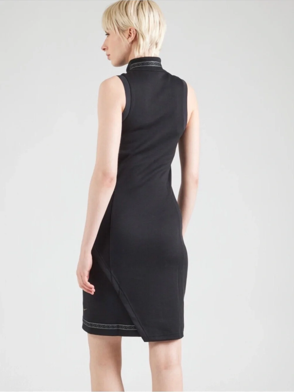 Nike X Naomi Osaka Midi Dress Black (HJ0536-010) Medium - Picture 2 of 7